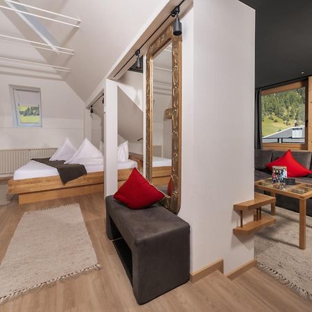 Hotel Goldener Adler - Im Sommer Silvretta Card Premium Inkludiert Ischgl Ngoại thất bức ảnh