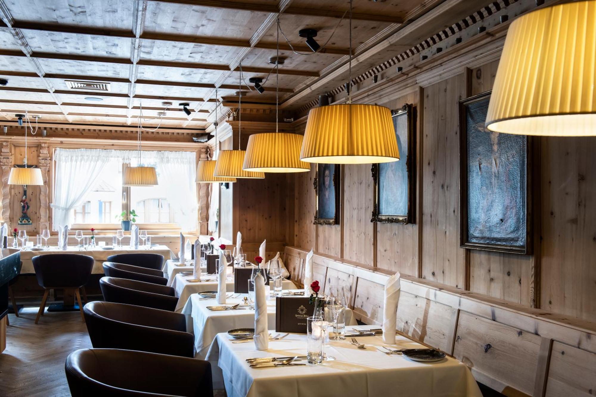 Hotel Goldener Adler - Im Sommer Silvretta Card Premium Inkludiert Ischgl Ngoại thất bức ảnh