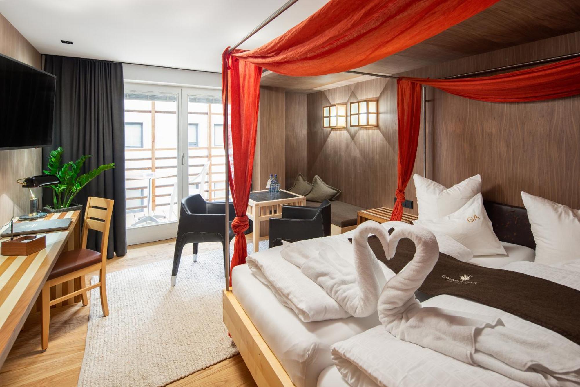 Hotel Goldener Adler - Im Sommer Silvretta Card Premium Inkludiert Ischgl Ngoại thất bức ảnh