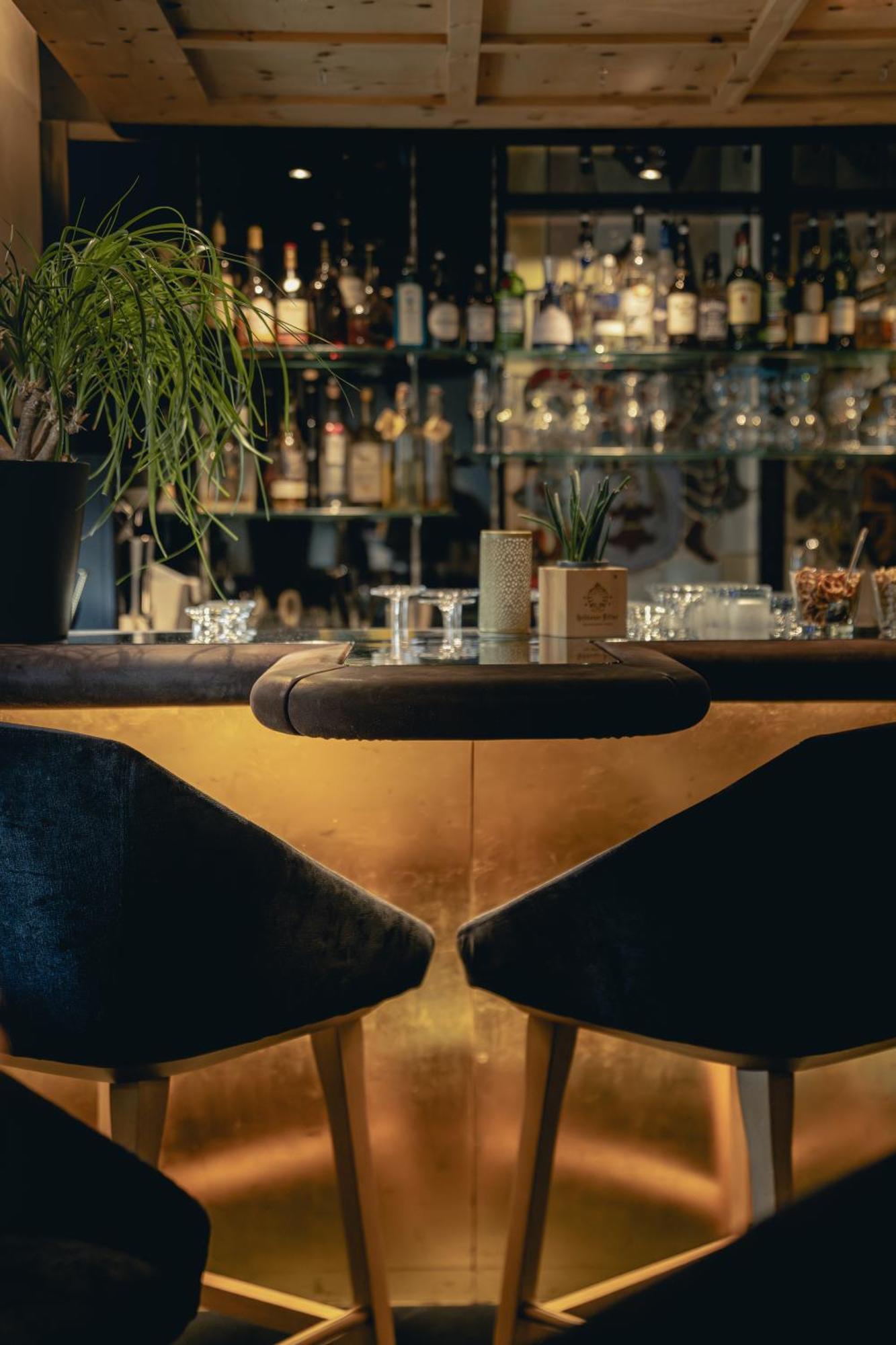 Hotel Goldener Adler - Im Sommer Silvretta Card Premium Inkludiert Ischgl Ngoại thất bức ảnh