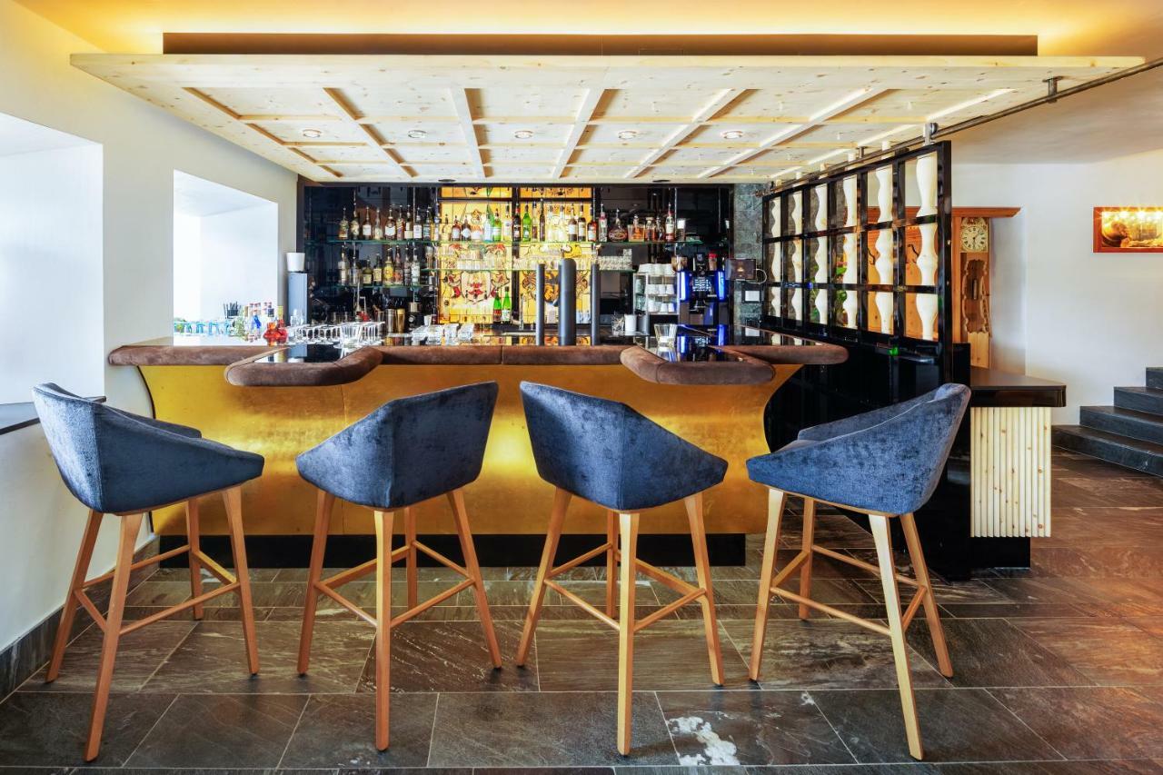 Hotel Goldener Adler - Im Sommer Silvretta Card Premium Inkludiert Ischgl Ngoại thất bức ảnh